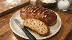 Dinkel-Weizenbrot einfach gebacken: saftig, mild und perfekt für jeden Tag