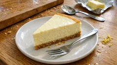 New York Cheesecake wie aus dem Café: cremig, stabil und ohne Risse gebacken