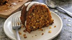 Saftiger Kürbiskuchen mit Haselnüssen – so gelingt er in der Kranzform