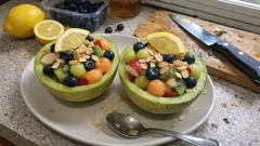 Obstsalat mit Mandeln: so bleibt er frisch und die Nüsse richtig knusprig