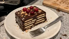 Kalter Hund mit Cranberries: No-Bake-Kühlschrankkuchen, der schön schnittfest wird