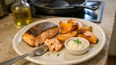 Gebratener Lachs mit Ofenkürbis und Meerrettich-Dip – einfach, aber besonders