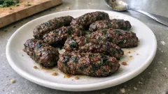 Baby-Frikadellen aus dem Ofen: zartes Fingerfood mit Spinat und Leinsamen