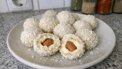 Gesunde Raffaello-Kugeln aus Kokos & Mandel – schnell gerollt und im Kühlschrank bereit